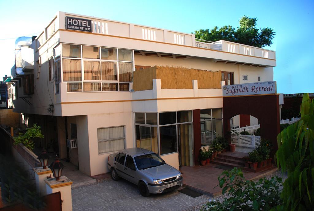 Hotel Sugandh Retreat Jaipur Bagian luar foto