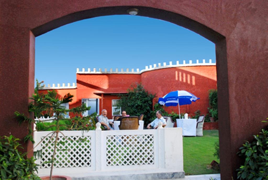 Hotel Sugandh Retreat Jaipur Bagian luar foto