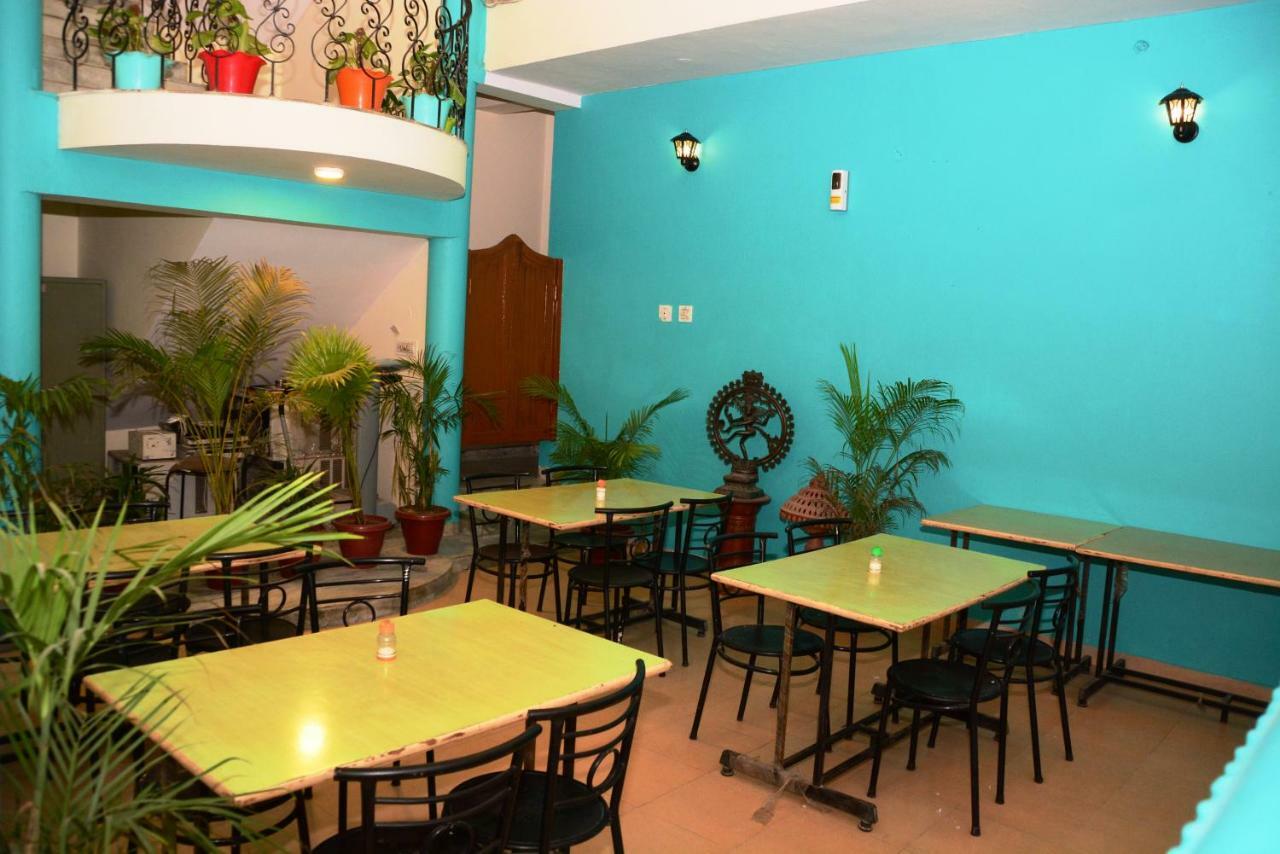 Hotel Sugandh Retreat Jaipur Bagian luar foto